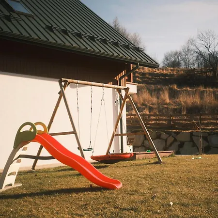 Daleko Do Sufitu - Twoj Azyl W Sercu Gorcow Klodne