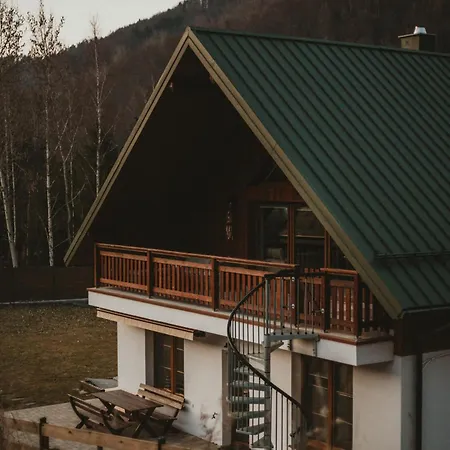 Daleko Do Sufitu - Twoj Azyl W Sercu Gorcow * Klodne