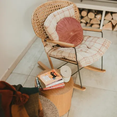 Daleko Do Sufitu - Twoj Azyl W Sercu Gorcow * Klodne