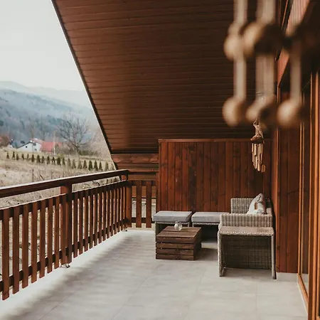 Daleko Do Sufitu - Twoj Azyl W Sercu Gorcow Klodne