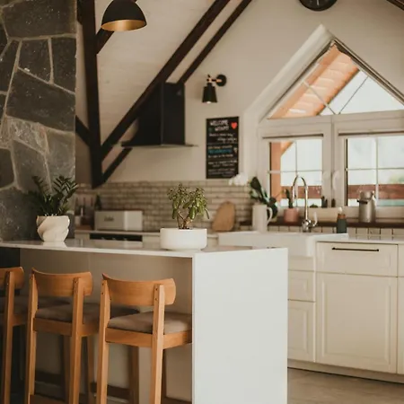 Daleko Do Sufitu - Twoj Azyl W Sercu Gorcow Ferienhaus *