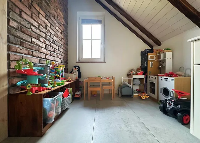 Daleko Do Sufitu - Twoj Azyl W Sercu Gorcow *