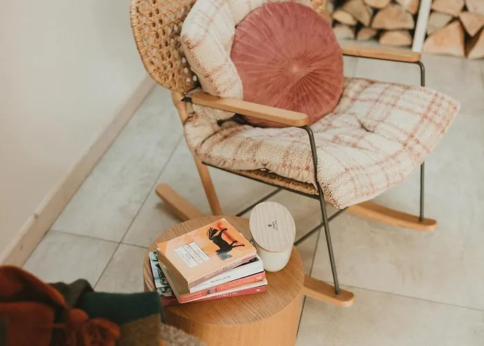 Daleko Do Sufitu - Twoj Azyl W Sercu Gorcow * Klodne