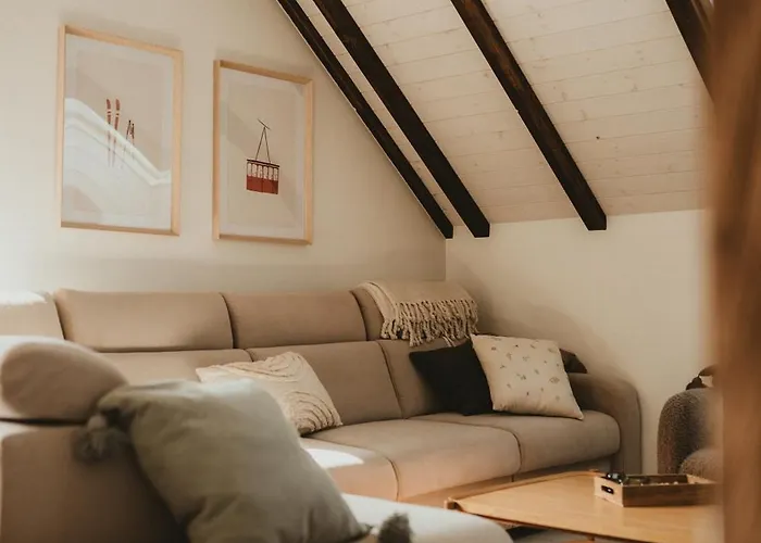 Daleko Do Sufitu - Twoj Azyl W Sercu Gorcow *